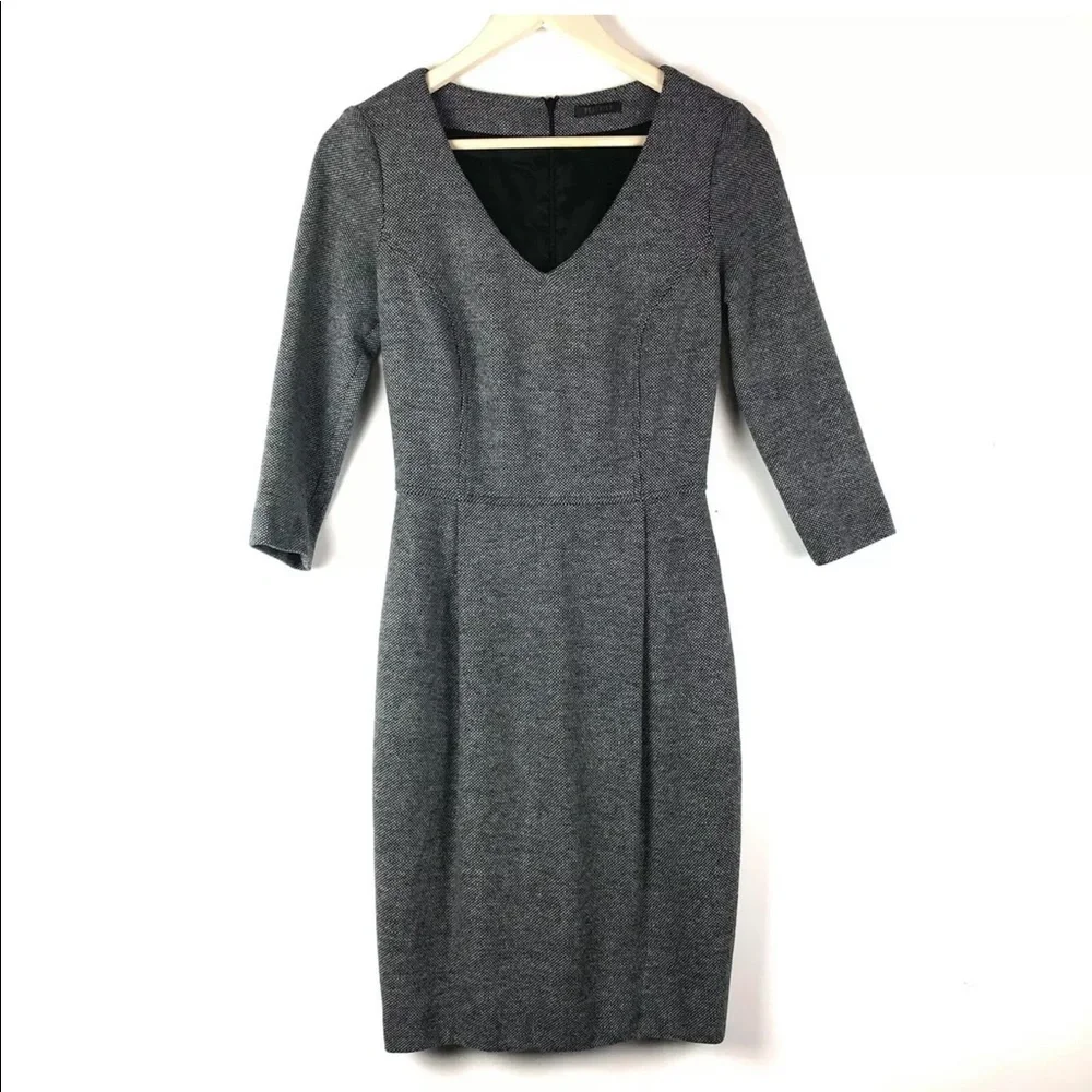 Peserico Italy-  Gray Knit Sheath Dress